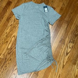 NWT Universal Thread Short Sleeve Side Ruched T-shirt Dress